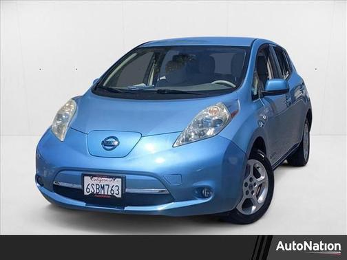 2011 Nissan Leaf SL