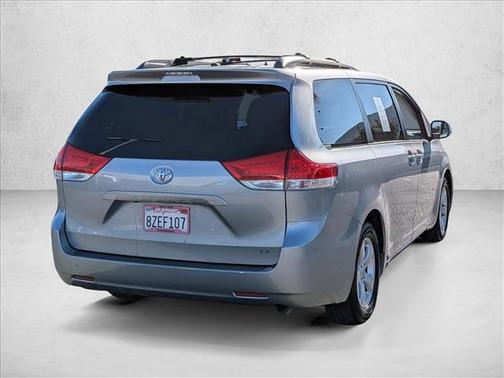 2012 Toyota Sienna LE
