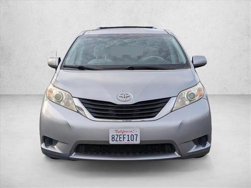 2012 Toyota Sienna LE