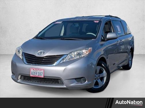 2012 Toyota Sienna LE