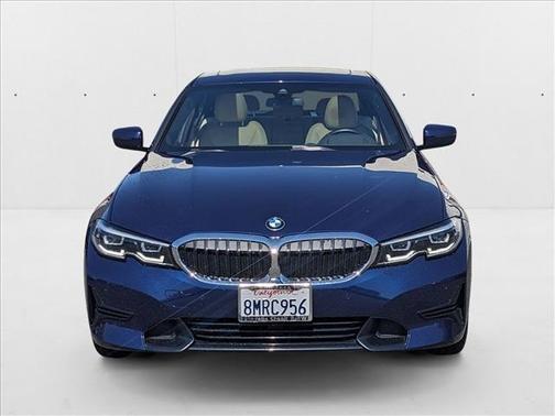 2019 BMW 330 330i
