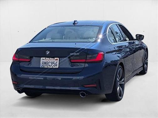 2019 BMW 330 330i