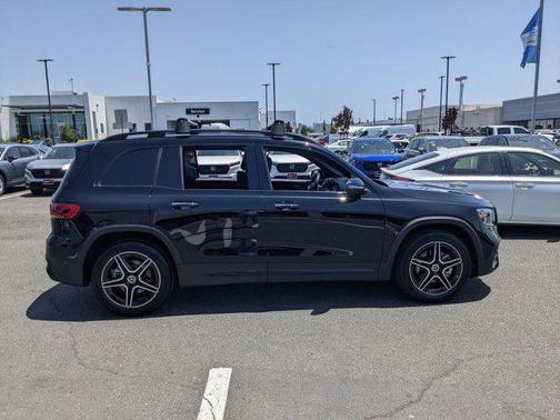 2022 Mercedes-Benz GLB 250 4MATIC