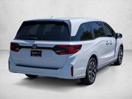 Platinum White Pearl 2026 Honda Odyssey EX-L