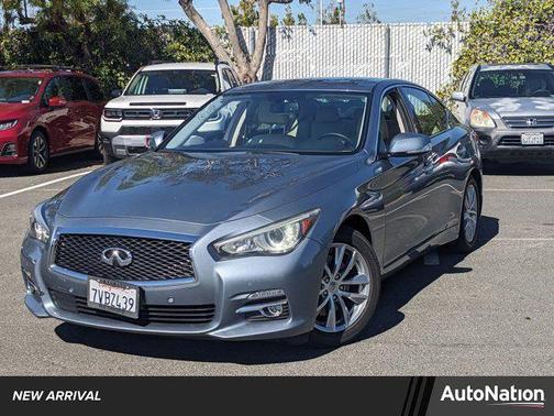 2016 INFINITI Q50 3.0T Premium