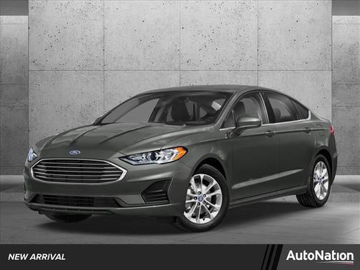 2020 Ford Fusion SE