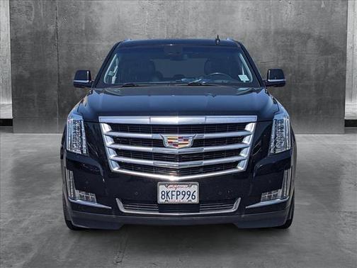 2018 Cadillac Escalade Luxury