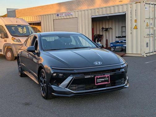 2025 Hyundai SONATA SEL