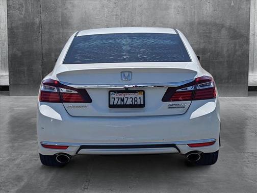 2017 Honda Accord Sport SE