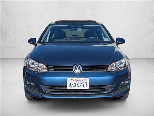 2015 Volkswagen Golf Auto TSI SE