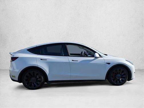 2022 Tesla Model Y Performance Dual Motor All-Wheel Drive