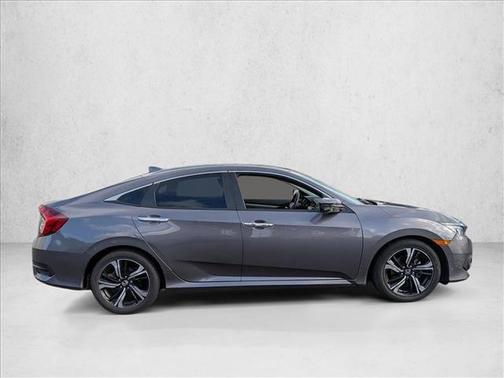 2017 Honda Civic Touring