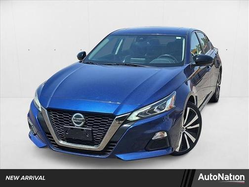 2021 Nissan Altima SR FWD