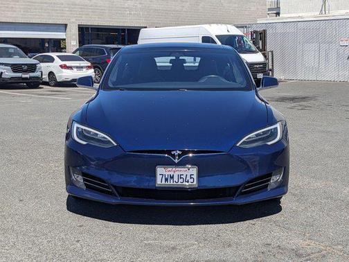 2016 Tesla Model S 75D