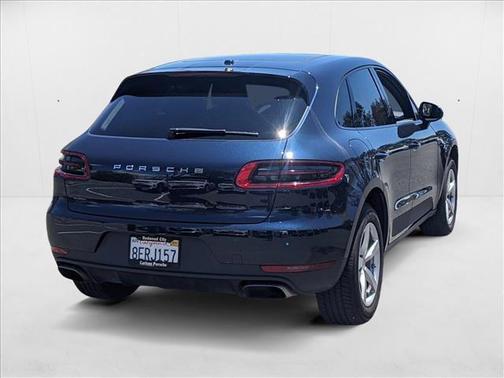 2018 Porsche Macan AWD