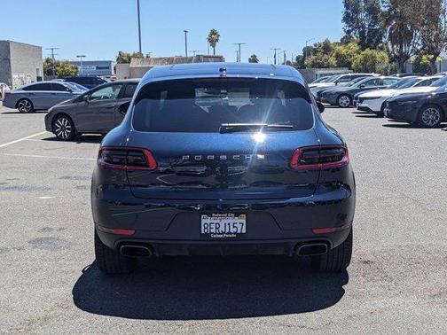 2018 Porsche Macan AWD