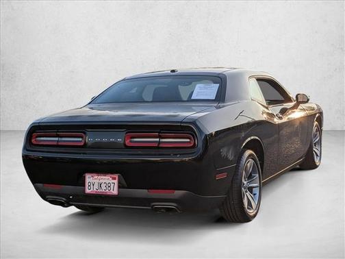 2016 Dodge Challenger SXT