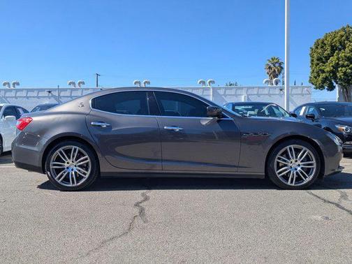 2015 Maserati Ghibli Base