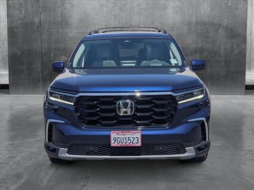 2023 Honda Pilot AWD Elite
