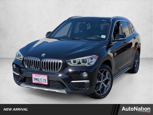 Black Sapphire Metallic 2018 BMW X1 xDrive28i