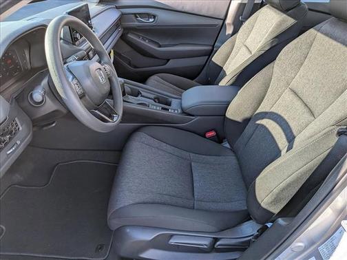 2025 Honda Accord LX 1.5T