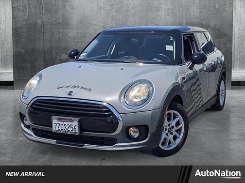 2017 MINI Clubman Cooper