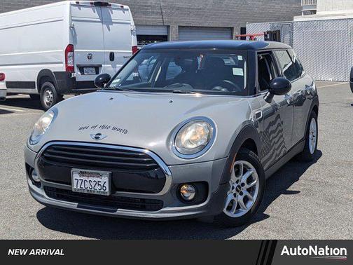 2017 MINI Clubman Cooper