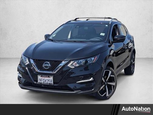 2022 Nissan Rogue Sport SL