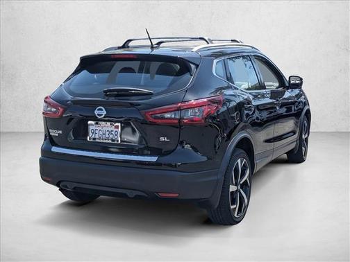 2022 Nissan Rogue Sport SL