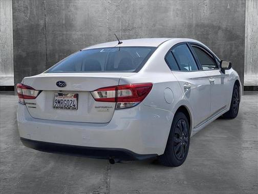 2017 Subaru Impreza 2.0i