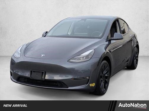 2022 Tesla Model Y Long Range Dual Motor All-Wheel Drive
