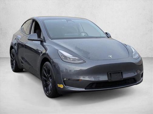 2022 Tesla Model Y Long Range Dual Motor All-Wheel Drive