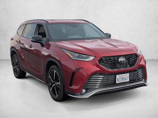 2022 Toyota Highlander XSE