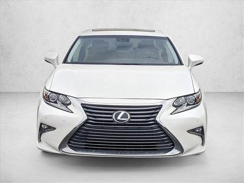 2016 Lexus ES 300h Base