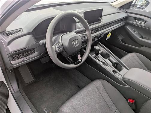 2025 Honda Accord LX 1.5T