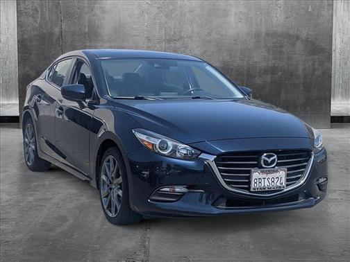 2018 Mazda Mazda3 Touring