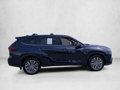 Blueprint 2022 Toyota Highlander Platinum