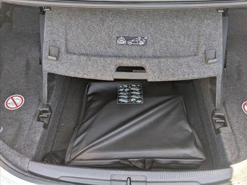 2012 Volkswagen Eos Lux