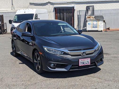 2017 Honda Civic Touring