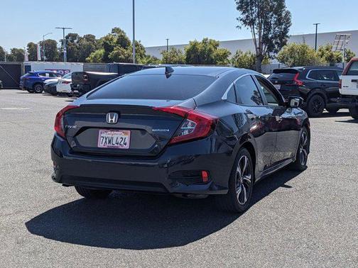 2017 Honda Civic Touring
