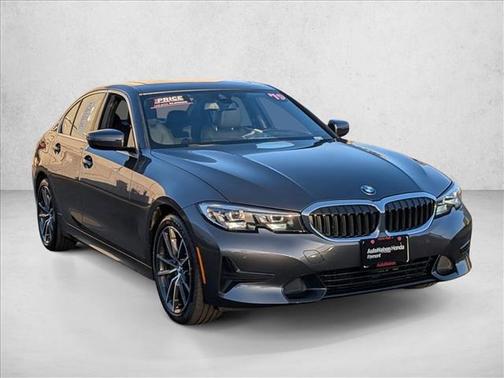 2019 BMW 330 330i