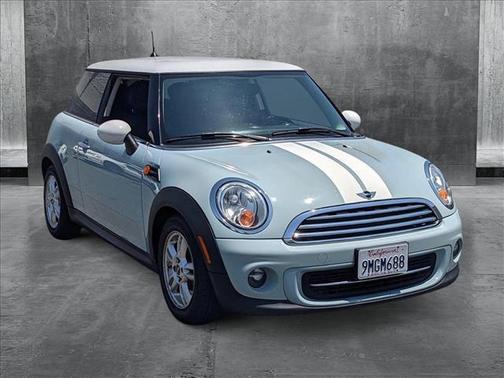 2013 MINI Hardtop Cooper