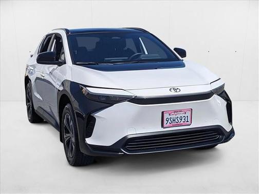 2024 Toyota bZ4X XLE
