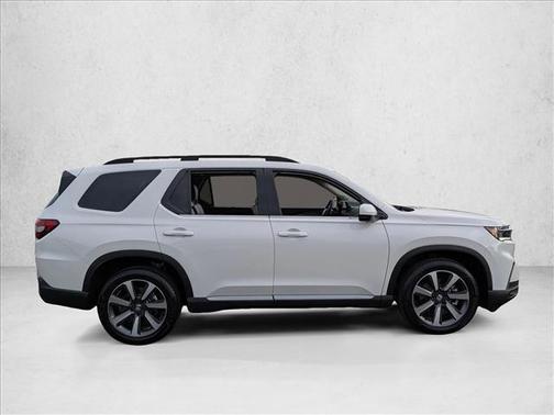 2023 Honda Pilot AWD Elite