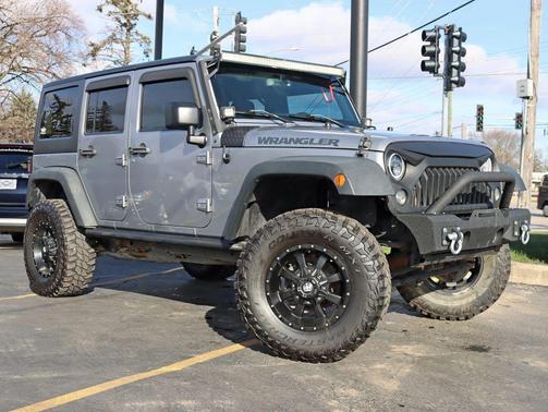 Silver 2016 Jeep Wrangler Unlimited Sport
