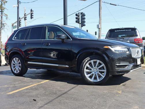 Black 2016 Volvo XC90 T8 Inscription