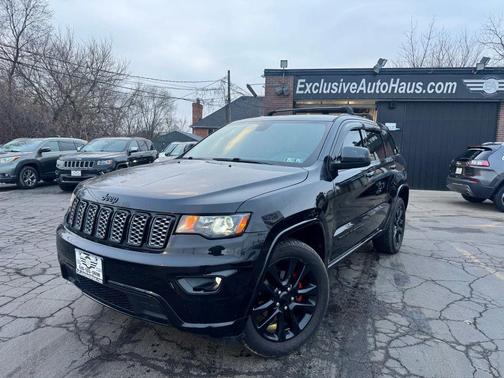 2017 Jeep Grand Cherokee Altitude
