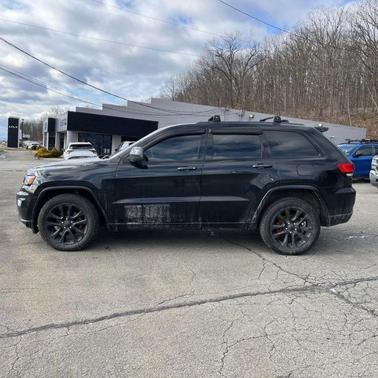 2017 Jeep Grand Cherokee Altitude