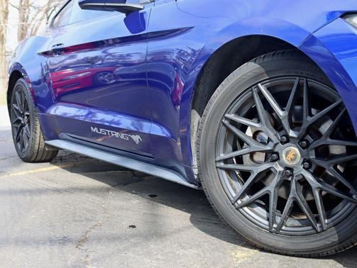 2016 Ford Mustang V6