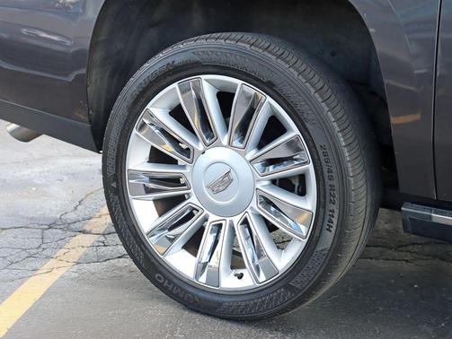 2016 Cadillac Escalade ESV Sport Platinum